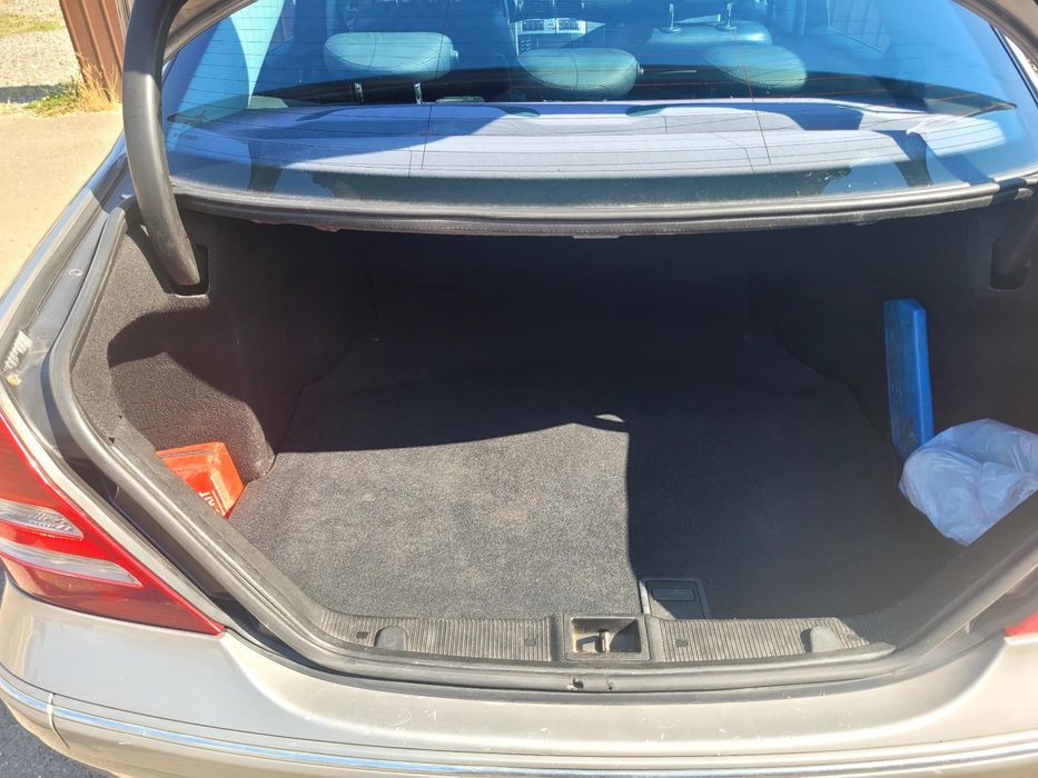 Mercedes-Benz C220 w203 2.2