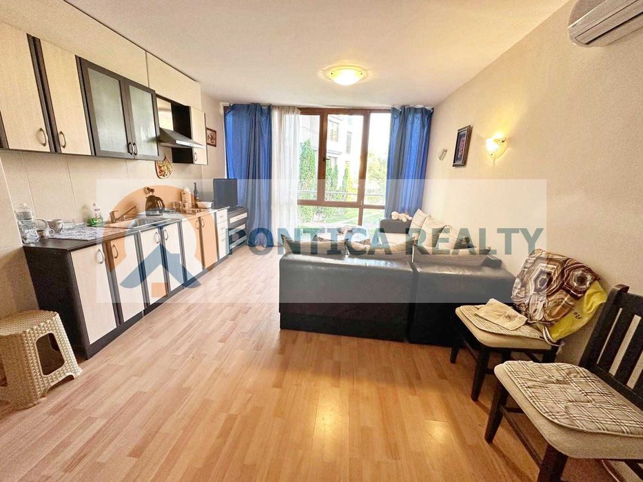 Продава се Двустаен апартамент в к.к. Слънчев бряг - 55 кв.м за 1164 €/кв.м - Снимка #2