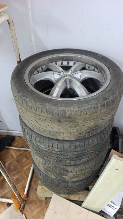 Шина Титанка универсальный