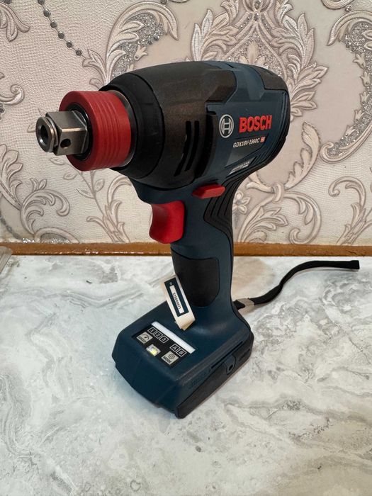 Bosch GDX18V-210 C, гайковерт /шуруповерт 1/4”–1/2”, 3 скорости