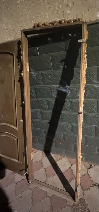 Продам межкомнатные двери