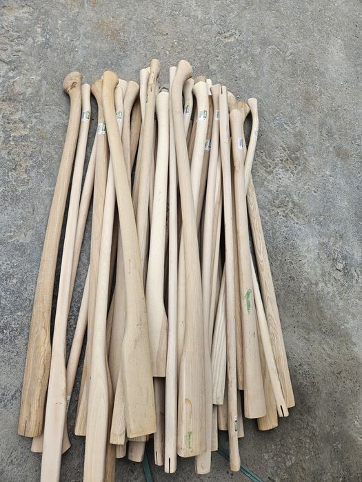 Дървени дръжки за секира, топор,лопата