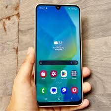 Продам телефон самсунг