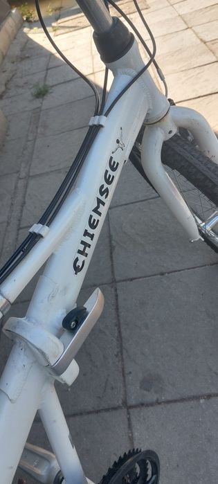 Продавам лек алуминиев сгъваем велосипед 26 цола