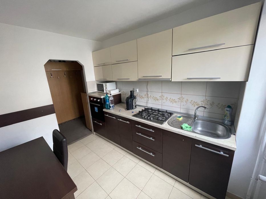 Vand Ap. 3 cam tip AN et.2 decomandat 2 bai, 2 balcoane b-dul Dacia