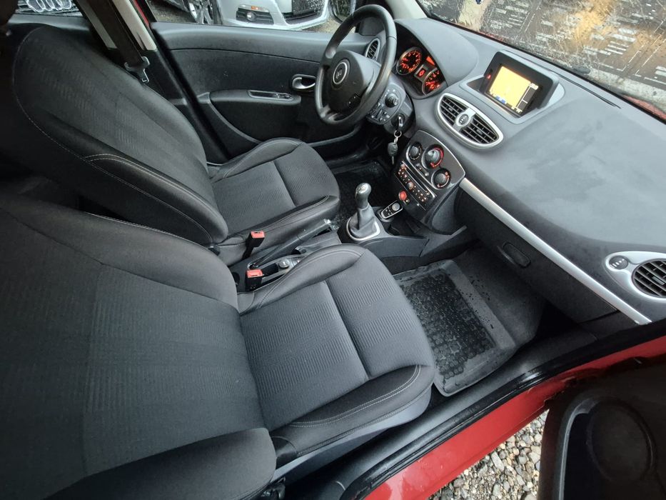 Renault Clio 2011 1,2 benzina Euro 5 205 000km