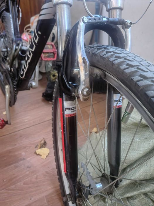 Велосипед горный giant funter 2.0