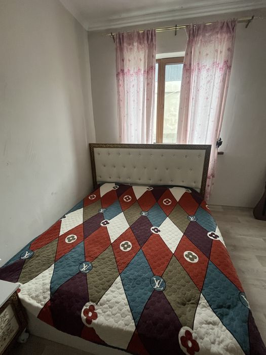 Мебель для спальни в хорошем состояние