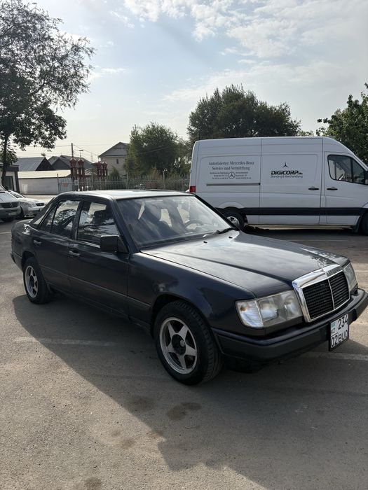 Mercedes Benz e230 автомат