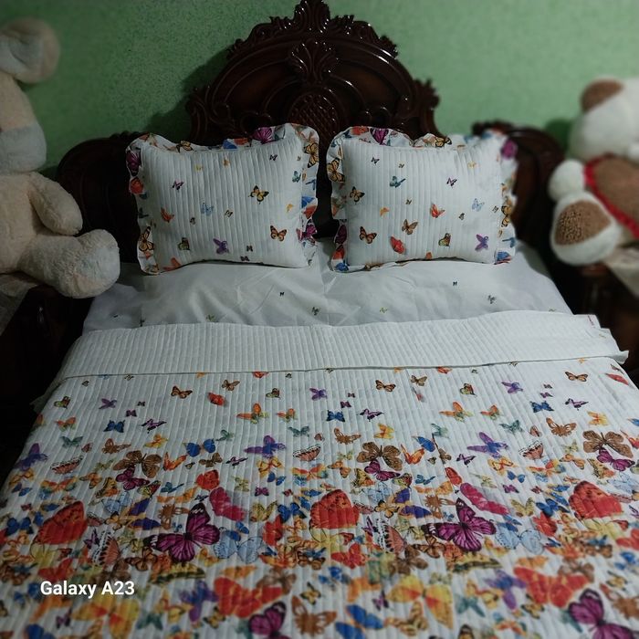 Spalniy mebel sotiladi