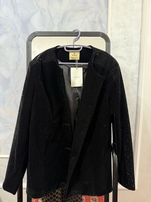 Костюм замш новый