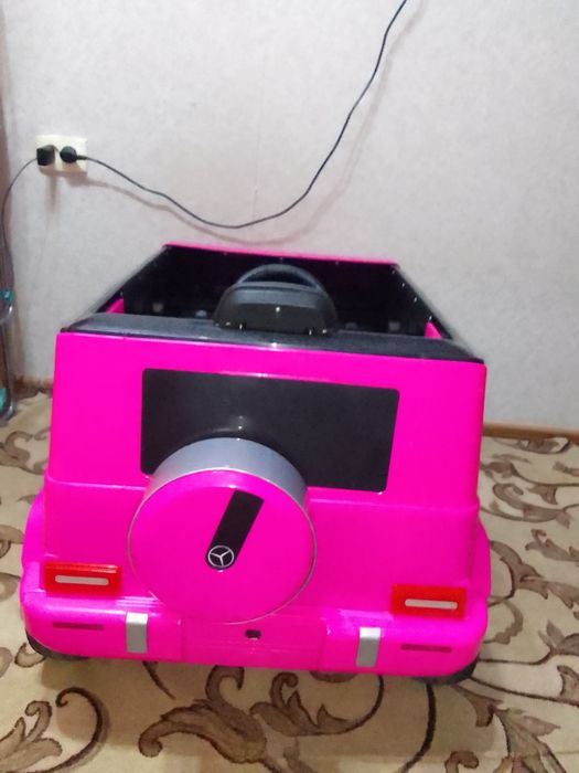 Электромобиль для девочки