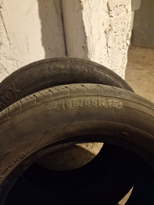 Плодавам  гуми  2 броя