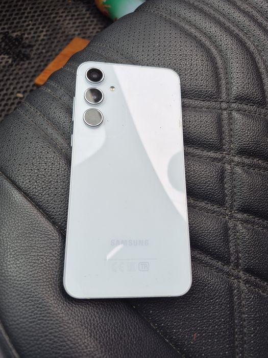 Samsung A55 sotiladi. Idial holat