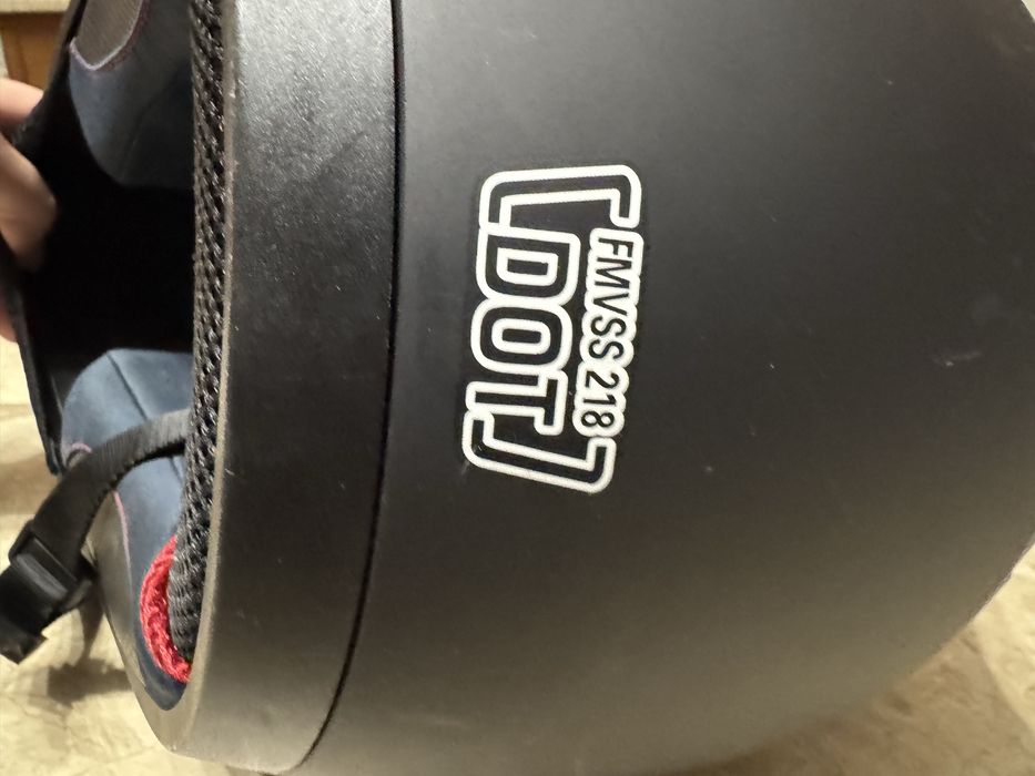 Шлем почти новый !