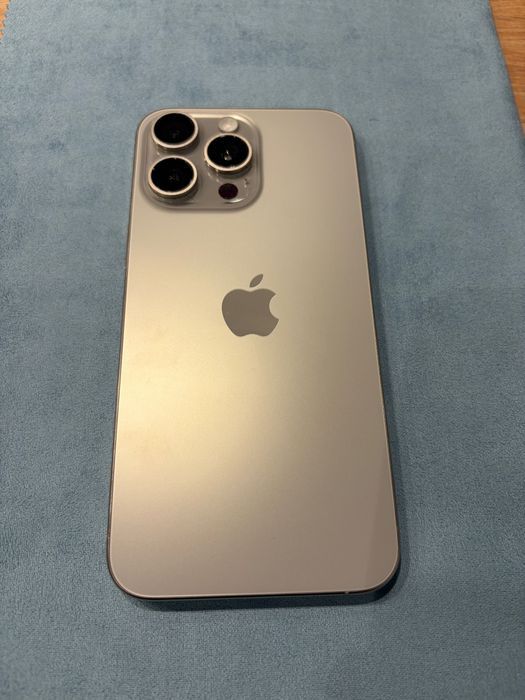 iPhone 15 Pro Max 256GB Natural Titanium