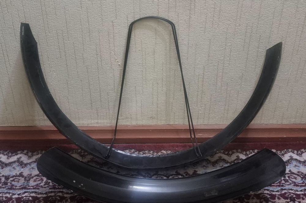 Shiroki Balon Krilo Sotiladi