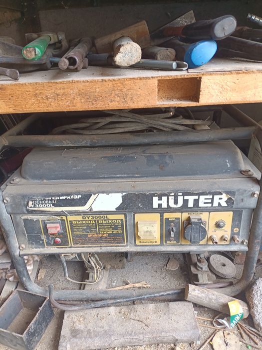 Продам бензиновый гениратор