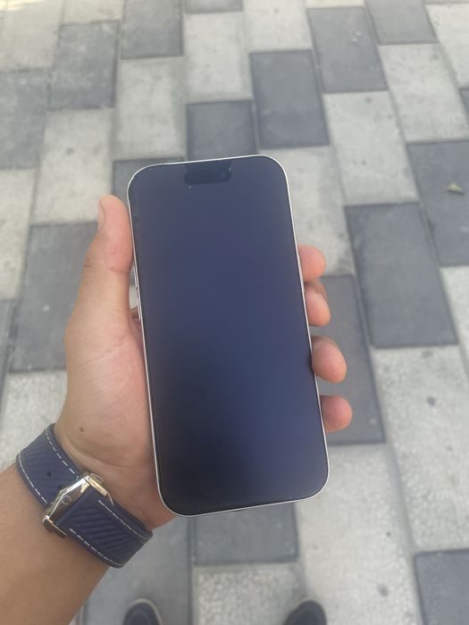 iPhone 17 pro White