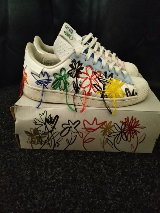 Adidas Super Earth