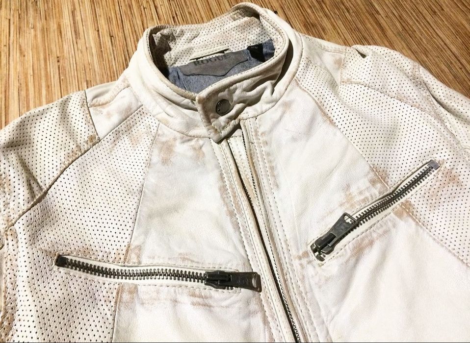 Кожаная куртка 48р.