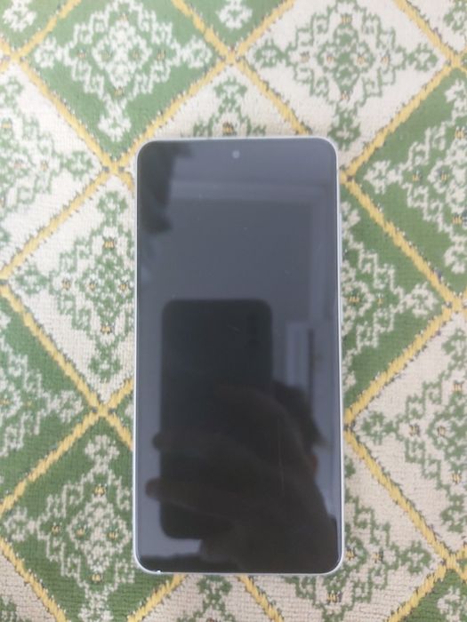 Samsung S21 FE .