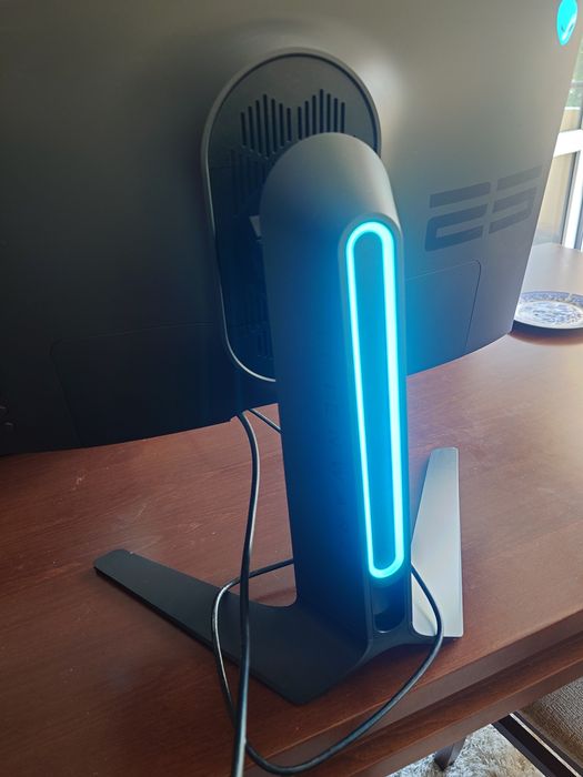 Alienware AW2521HFA