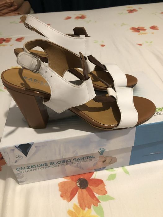 Vand  pantofi dama