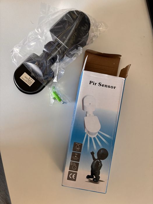 PIR сензор с таймер за осветление (150W)