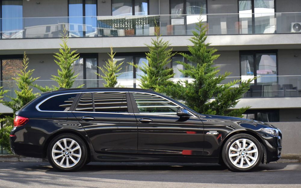 BMW Seria 5 Bmw 525d 218Cp X Drive Automat Panoramic Distronic