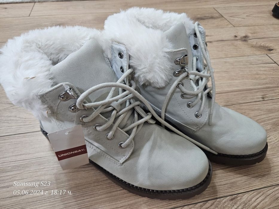 Детски обувки три чифта