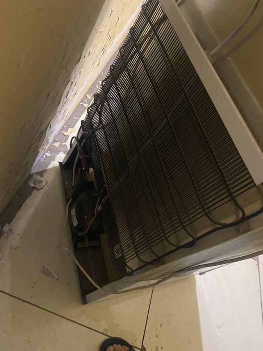 Холодилник бесплатно со