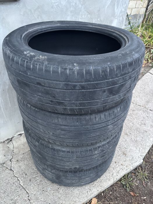 Летние шины 215/55/R17