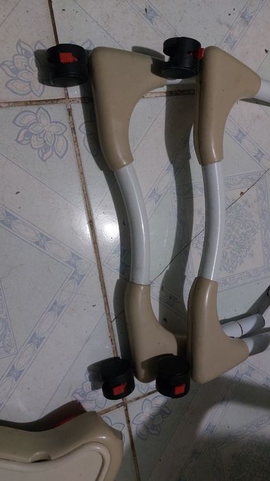 Детский стул-стол для кормления