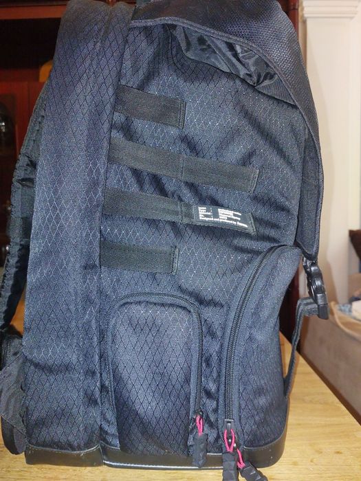 Фотографска раница Hama Defender 23676

Просто артикул