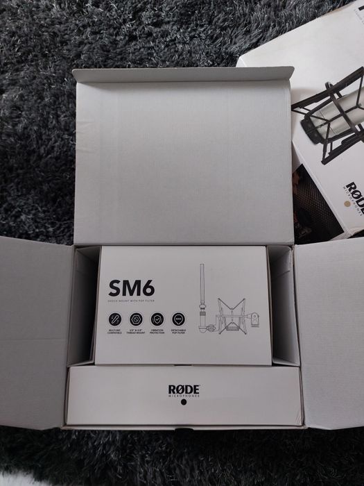 [NOU / Sigilat] Pachet Profesional Microfon Studio RØDE NT1-A – Complete Studio Kit