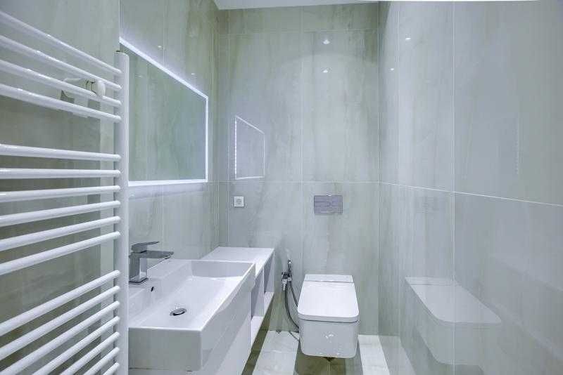 Продава се Тристаен апартамент в София, Център - 102 кв.м за 715 €/кв.м - Снимка #4