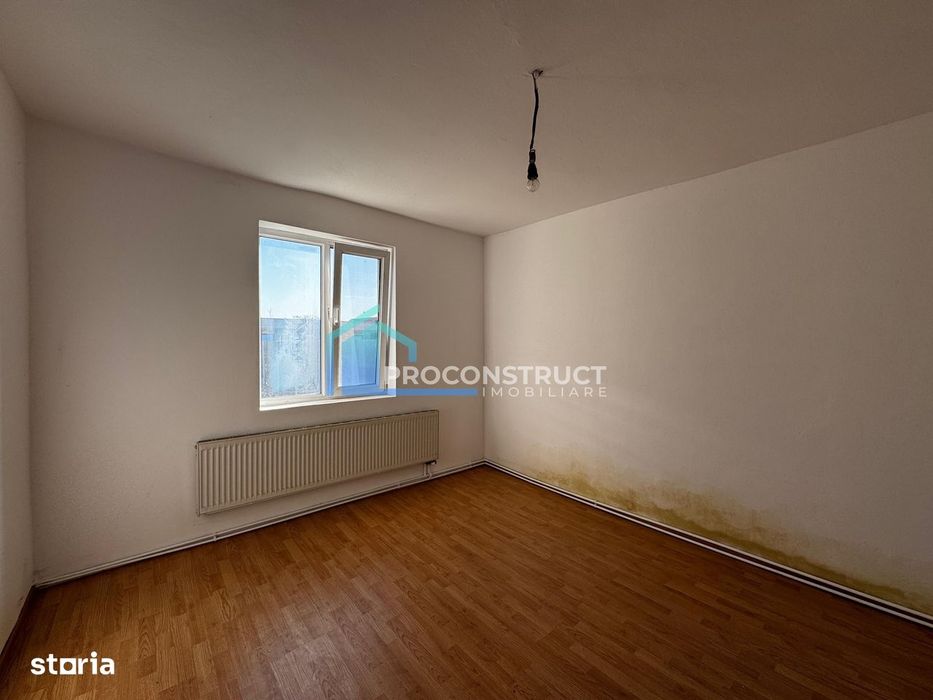 Casa de vanzare | 130 mp utili | 1078 mp teren | Giarmata | 158.000 E