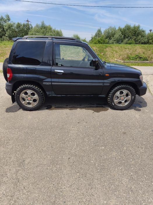 Mitsubishi Pajero Pinin