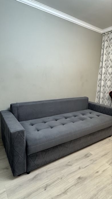 Диван раздвижной 2,8 м