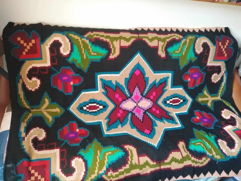 Coverturi lana 300 lei pe bucata