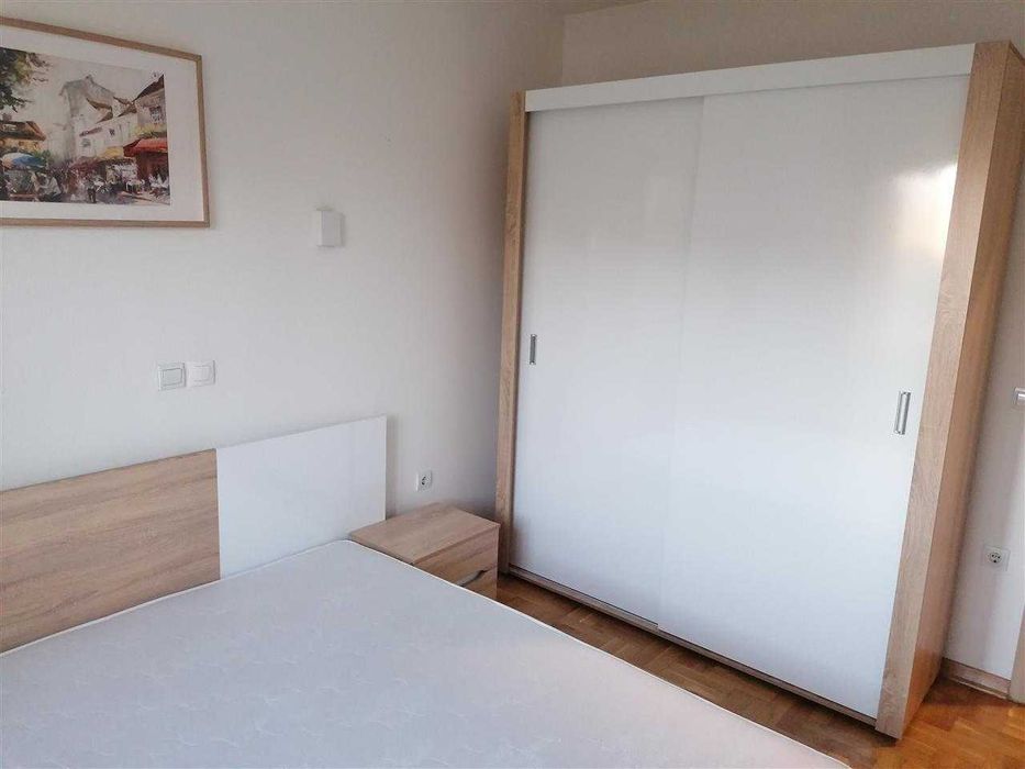 Дава се под наем Двустаен апартамент в София, Зона Б-5 - 65 кв.м за 510 € - Снимка #2