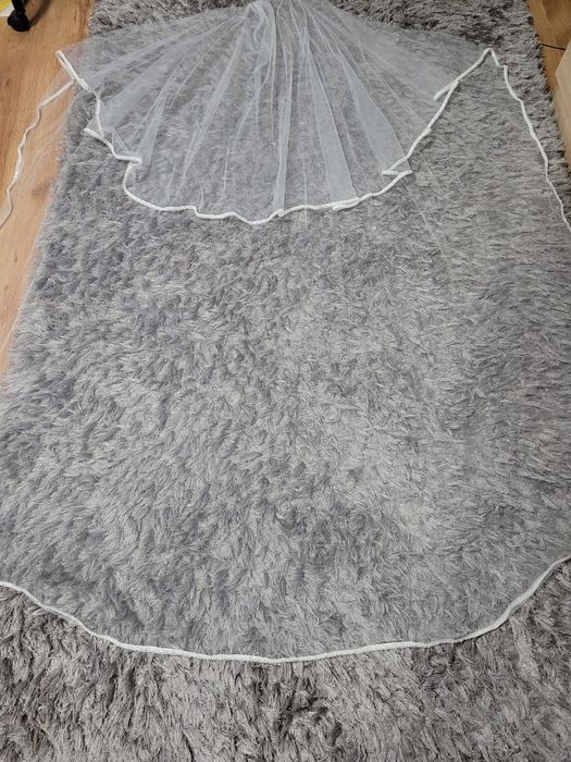 Voal de mireasa nou fără pieptan