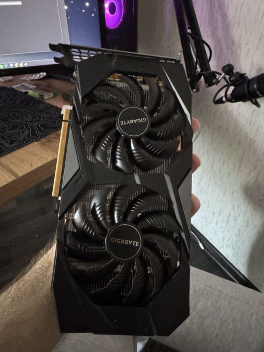 GTX 1660 Gigabyte