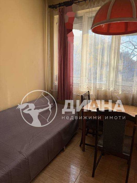Продава се Тристаен апартамент в Пловдив, Център - 110 кв.м за 1955 €/кв.м - Снимка #7
