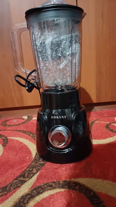 Новый блендер(в коробке)