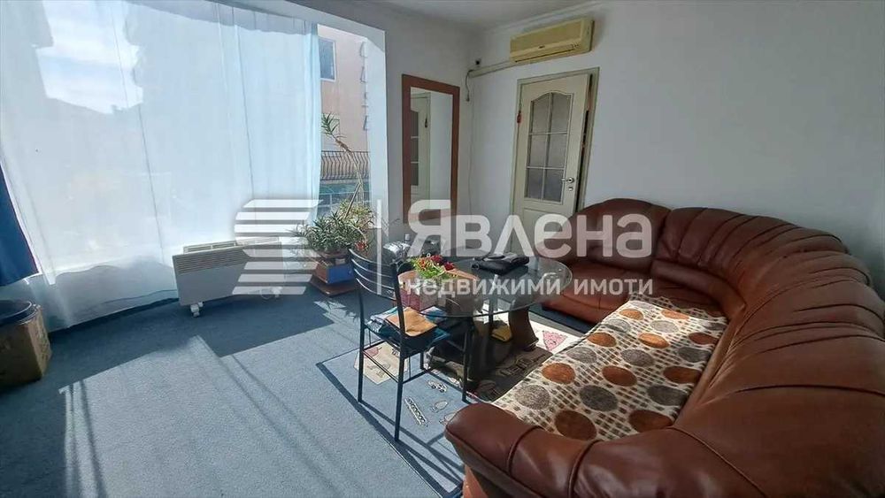 Продава се Двустаен апартамент в София, Център - 55 кв.м за 788 €/кв.м - Снимка #11