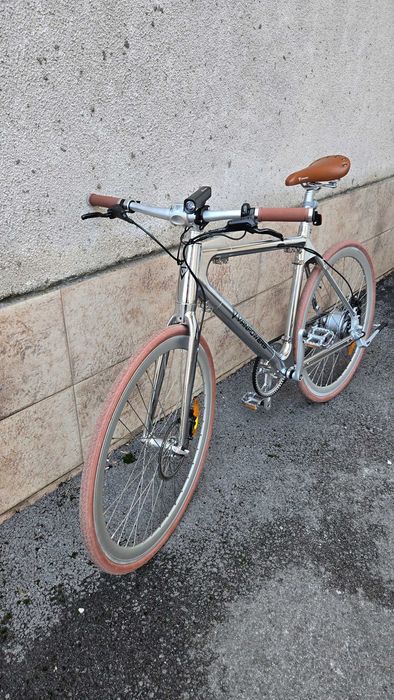 Продавам електрически велосипед VANPOWERS City Vanture