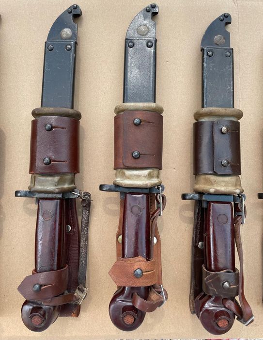 Baionete militare noi, romanesti, 100% originale!