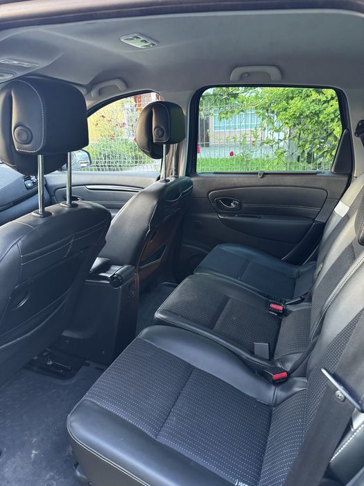 Renault grand scenic